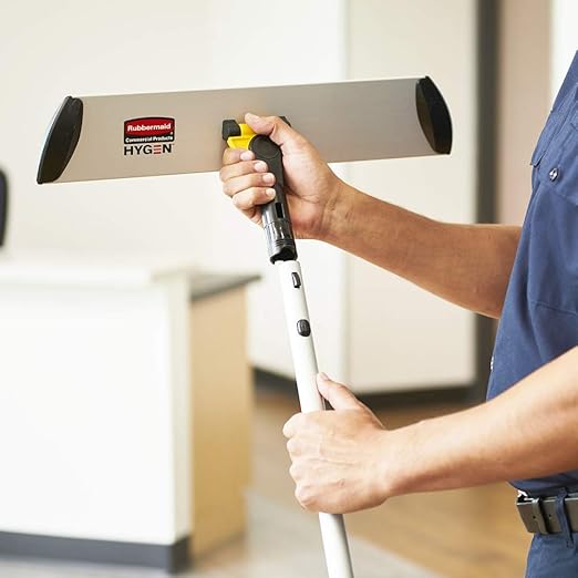 Rubbermaid Commercial Products HYGEN Quick-Connect Adjustable Extension Handle/Pole, Lightweight Cleaning Tool for Floors/Walls/Ceilings/Windows for Janitorial/Residential/Commercial/Business, Yellow
