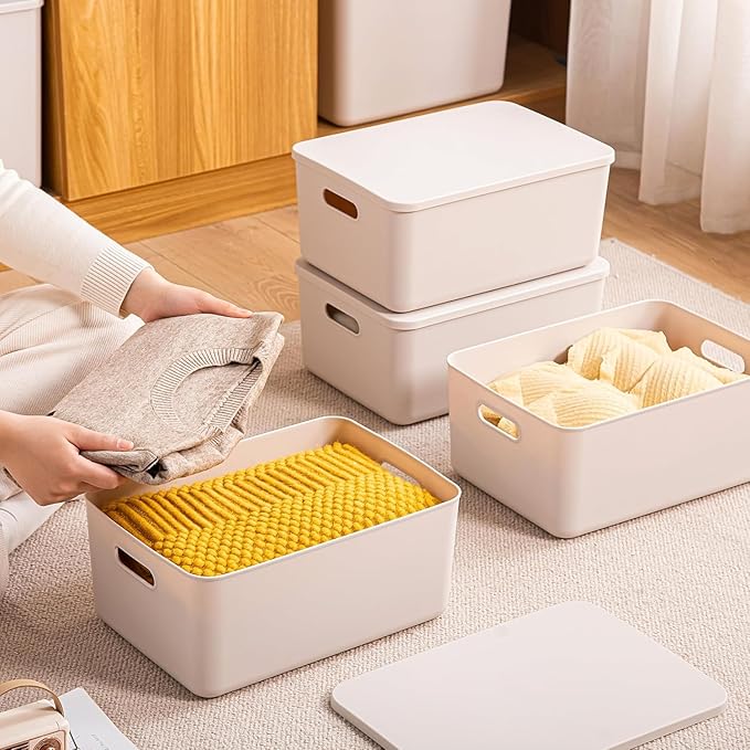 4 Piece Plastic Storage Baskets Boxes with Lids,14.4x10.2x6.3 Inch Stackable Organizing Bins,Handles, Versatile Containers for Pantry,Bathroom,Closet Shelves Desktop (Light grey, 4L)