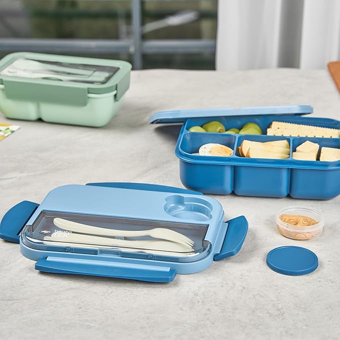 Restaurantware Bento Box 1 Count 44 Ounce Plastic Lunch Box With Cutlery