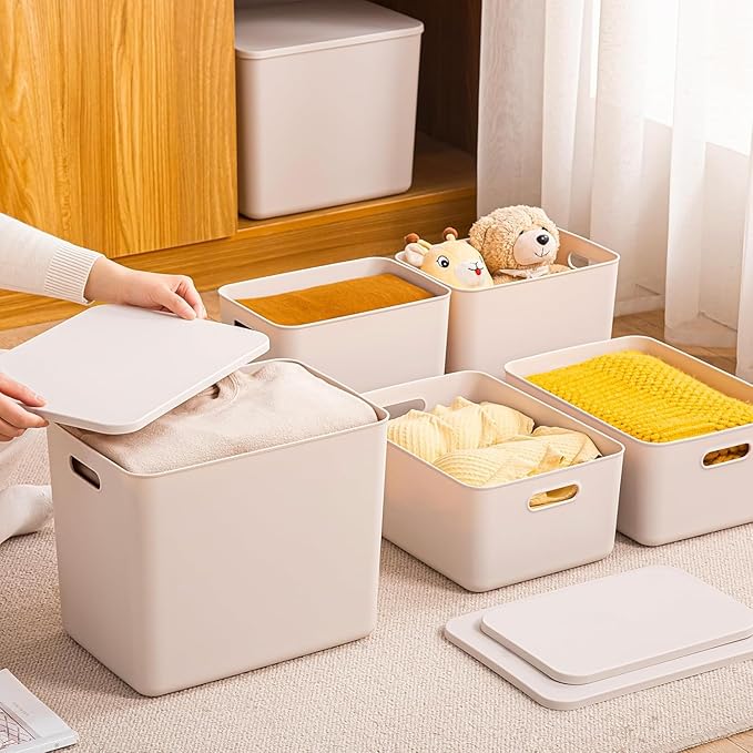 4 Piece Plastic Storage Baskets Boxes with Lids,11.8x8x10 Inch Stackable Organizing Bins with Handles, Versatile Containers for Pantry,Bathroom,Closet Shelves Desktop (Light grey, 4XL)