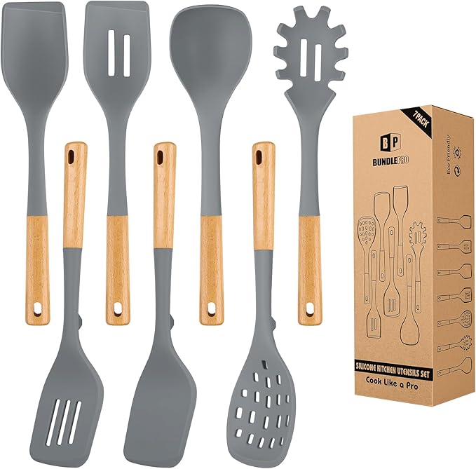 Silicone Kitchen Utensil Set for Non Stick Cookware, 7 Pcs Heat Resistant Cooking Utensils with Wooden Handle, BPA Free Kitchen Tools with Spatulas, Spoons, Skimmer and Pasta Fork (GRAY)