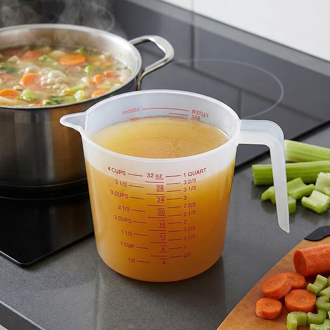16 Pcs 4 Cup Capacity Plastic Measuring Cup, 32 Oz/1000 ml Clear Graduated Measuring Cups Plastic Mug with Spout and Handles Ounce and Ml Cup Marking for Recipe Ingredient, Flour, Water, Liquid