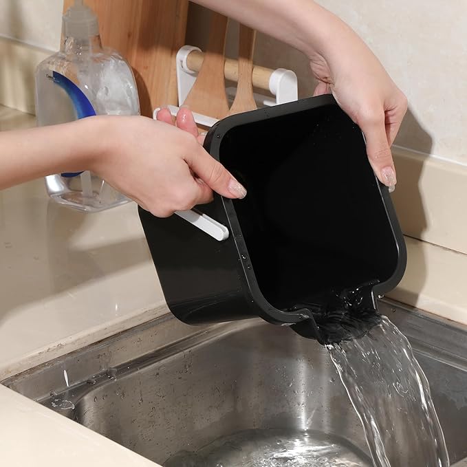 Vesici 6 Sets 3 Quart Cleaning Bucket with Microfiber Cleaning Cloths Small Sanitizing Square Bucket Detergent Plastic Utility Pail with Handle for Household Restaurant Office School Use (Black)
