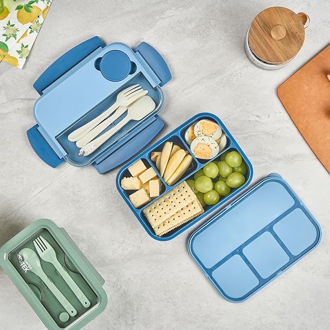 Restaurantware Bento Box 1 Count 44 Ounce Plastic Lunch Box With Cutlery